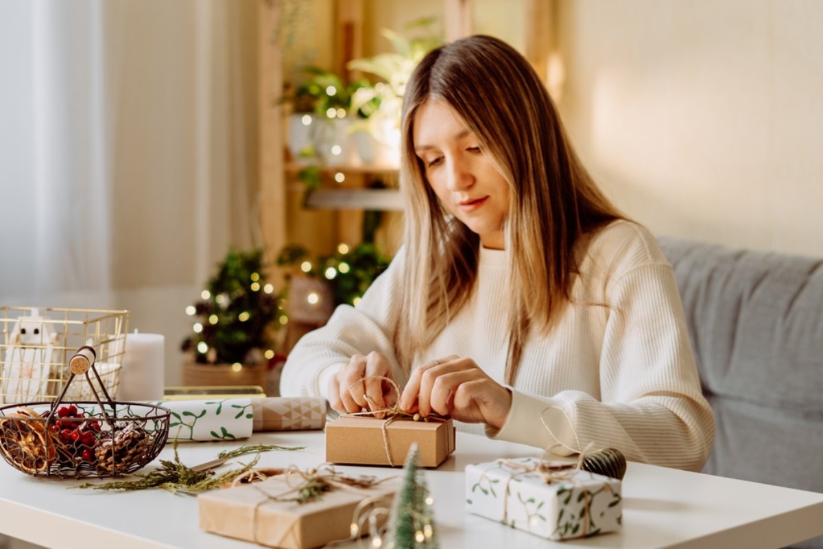 10 Easy Gifts to Make at Home: Creative Ideas for DIY Presents Perfect for the Holidays