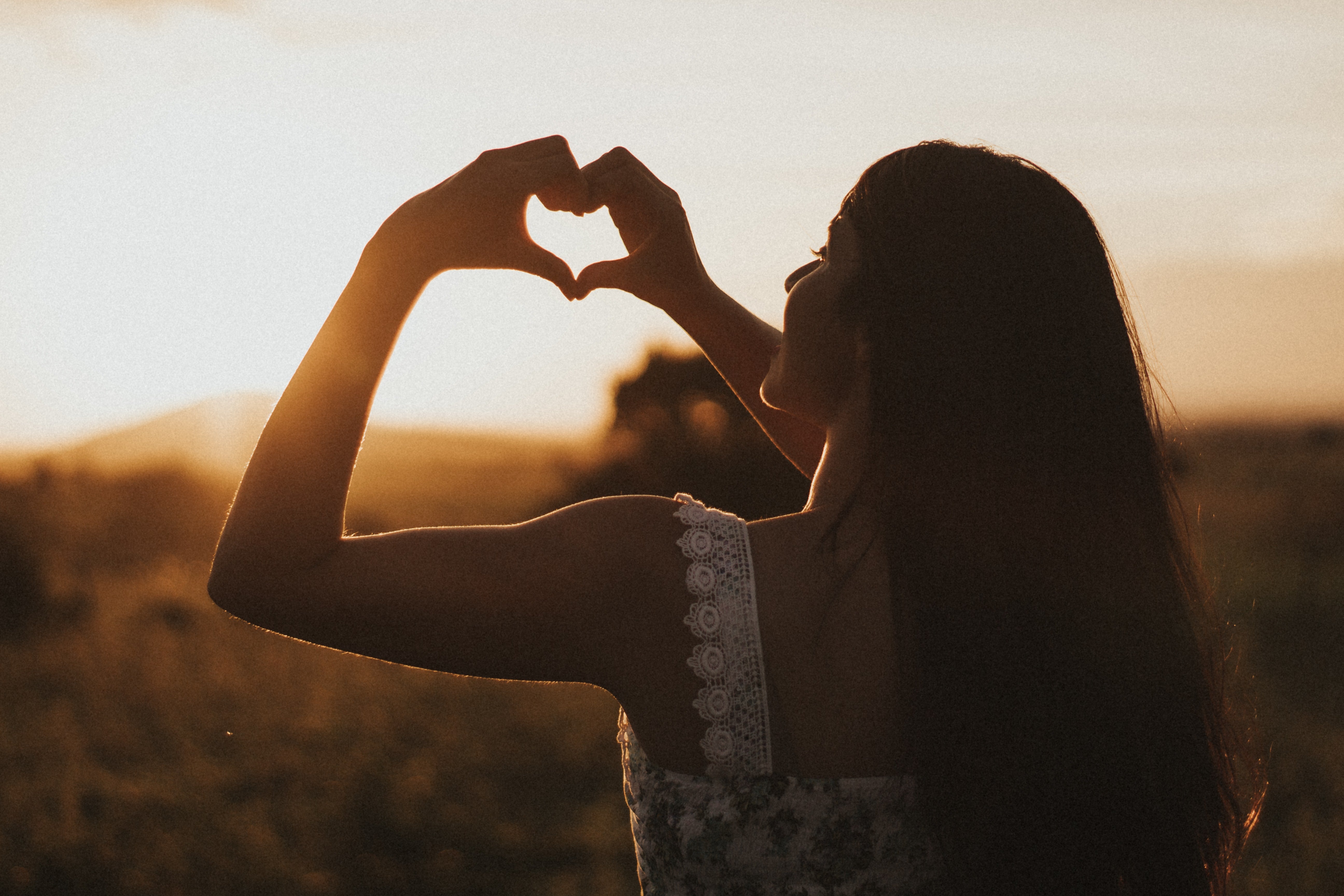 Everyday Ways to Love Yourself Fully
